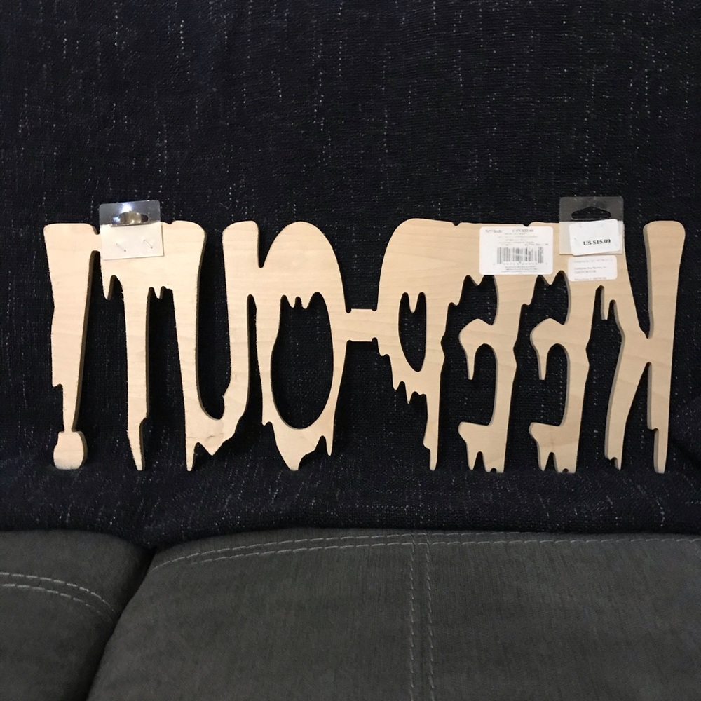 ArtMinds "Keep Out"👻 DIY Halloween Sign-NWT - Picture 2 of 5